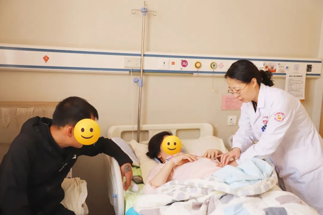被判难孕，她却生了龙凤胎！一次